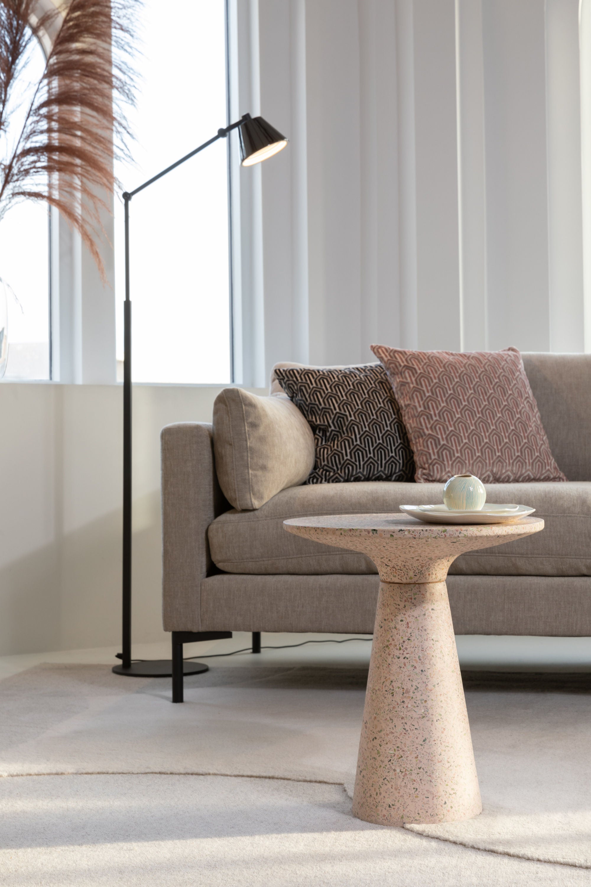 Zuiver Victoria Pink Terrazzo Round Side Table